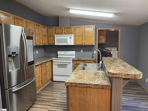 106 Crest Way, Easley, SC 29640 photo 11