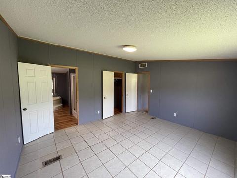106 Crest Way, Easley, SC 29640 photo 14