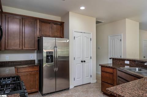 407 Millervale Rd, Greer, SC 29650 photo 7