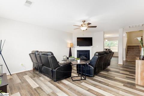296 Ashley Danielle Dr, Duncan, SC 29334 photo 2