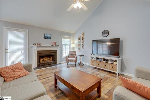 1040 Devenger Rd, Greer, SC 29650 photo 7