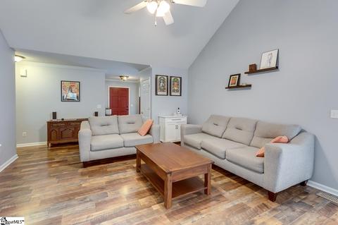 1040 Devenger Rd, Greer, SC 29650 photo 8