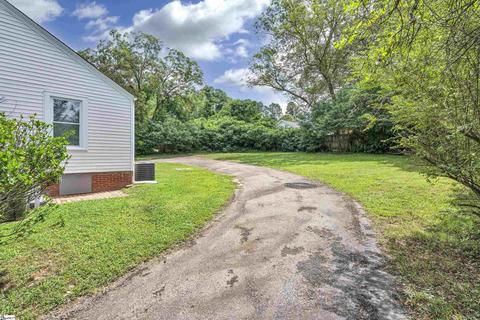 Undisclosed, Easley, SC 29640 photo 2