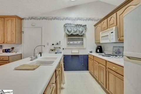 106 Buckingham Rd, Easley, SC 29640 photo 10