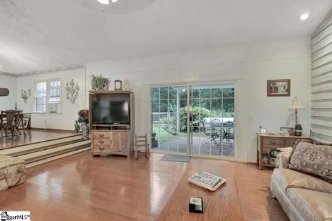 106 Buckingham Rd, Easley, SC 29640 photo 4