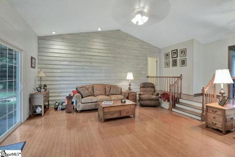 106 Buckingham Rd, Easley, SC 29640 photo 6