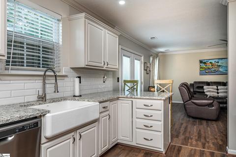 407 Woolridge Way, Greer, SC 29650 photo 8