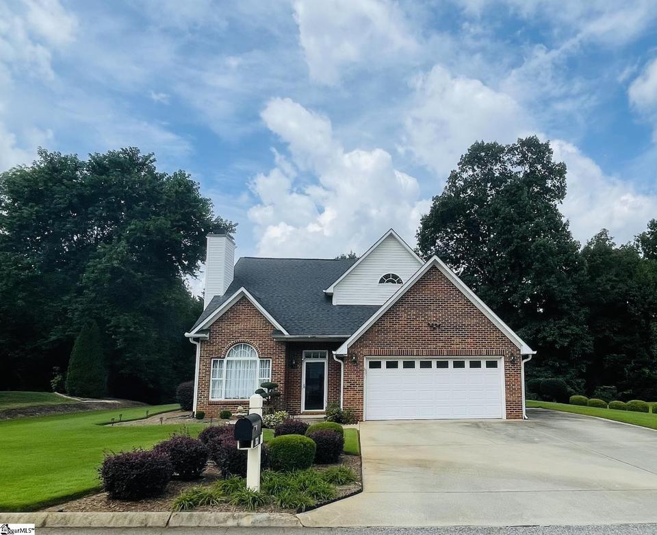 311 Pheasant Ridge Dr, Taylors, SC 29687 16 Photos MLS 1452488
