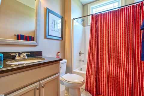 106 Stubby Dr, Duncan, SC 29334 photo 8