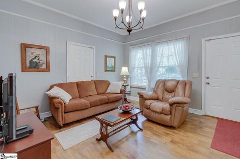 285 Tate Rd, Central, SC 29630 photo 3