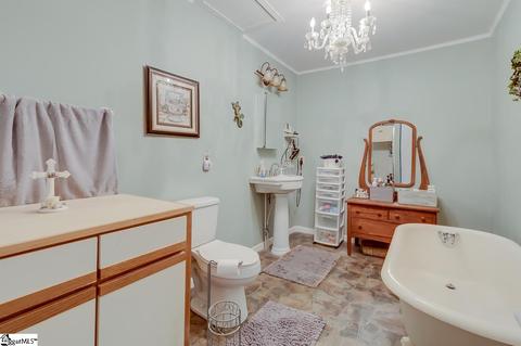 285 Tate Rd, Central, SC 29630 photo 17