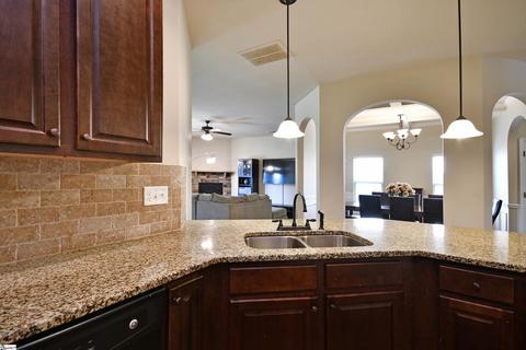 140 Border Ave, Simpsonville, SC 29680 photo 10