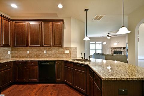 140 Border Ave, Simpsonville, SC 29680 photo 7