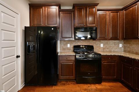 140 Border Ave, Simpsonville, SC 29680 photo 9