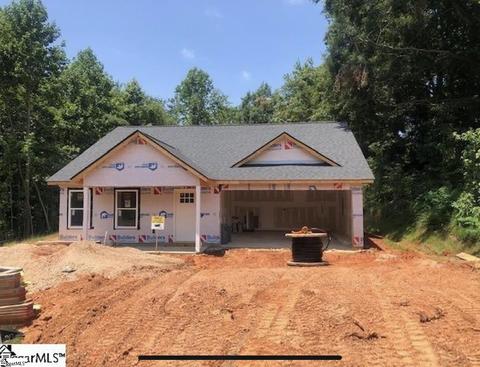 348 E Turner St, Landrum, SC 29356 photo 2