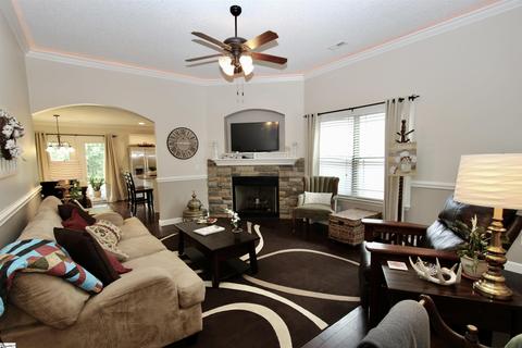 604 Thomas Edwards Ln, Greer, SC 29651 photo 2