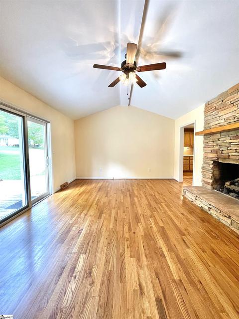 1109 Pineview Dr, Easley, SC 29640 photo 6