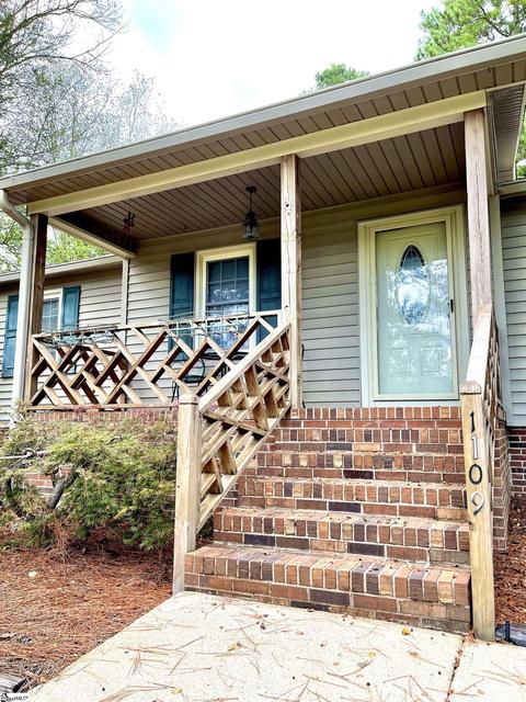 1109 Pineview Dr, Easley, SC 29640 photo 5