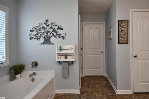 101 Berwick Ct, Easley, SC 29642 photo 24