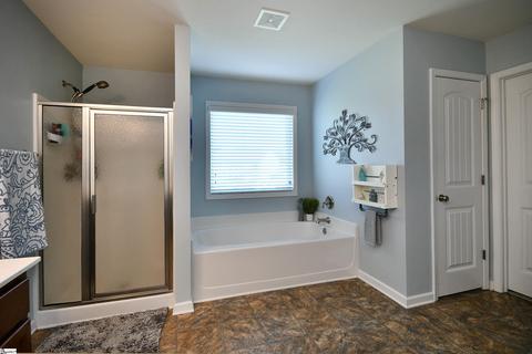 101 Berwick Ct, Easley, SC 29642 photo 23