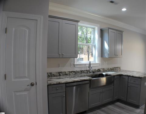 115 Barkley St, Easley, SC 29640 photo 9