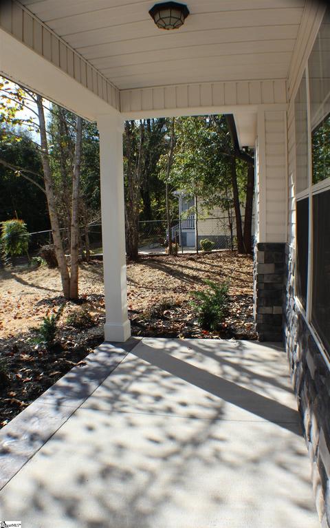115 Barkley St, Easley, SC 29640 photo 3