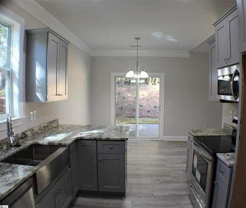 115 Barkley St, Easley, SC 29640 photo 10