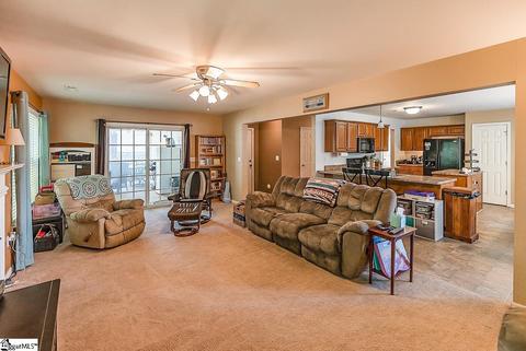 149 Maximus Dr, Greer, SC 29651 photo 17