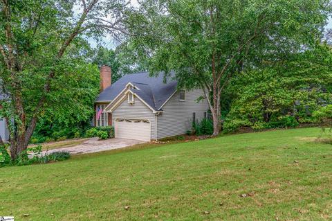 8 Woodway Dr, Greer, SC 29651 photo 3