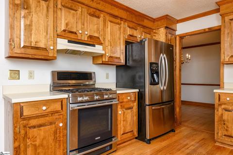 8 Woodway Dr, Greer, SC 29651 photo 12