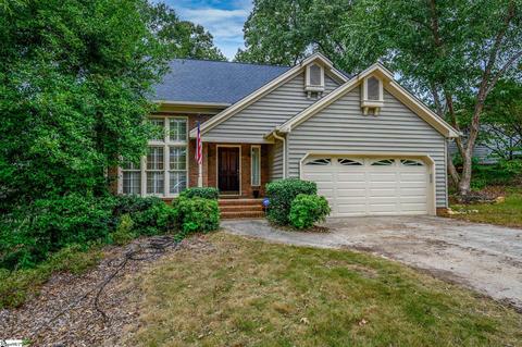 8 Woodway Dr, Greer, SC 29651 photo 2