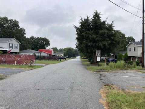 100 Chelsea St, Moore, SC 29301 photo 5