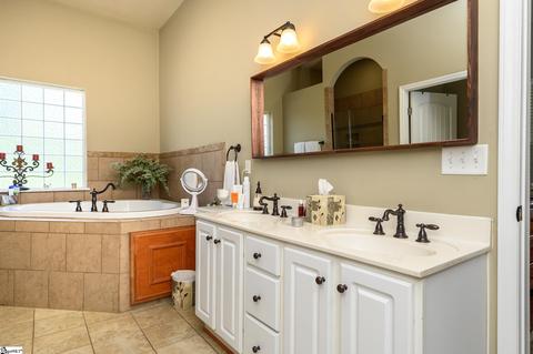 438 Oliver Scotts Mill Rd, Honea Path, SC 29654 photo 13