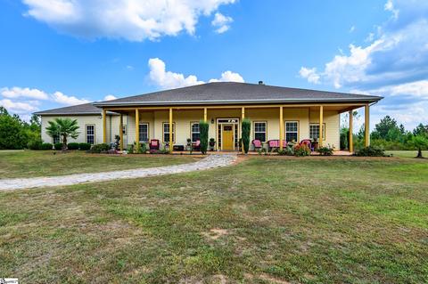 438 Oliver Scotts Mill Rd, Honea Path, SC 29654 photo 1