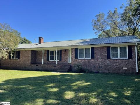 27922 34 Hwy, Silverstreet, SC 29145