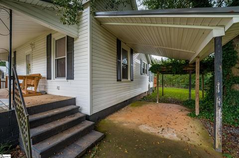 19 Conner St, Pelzer, SC 29669 photo 8