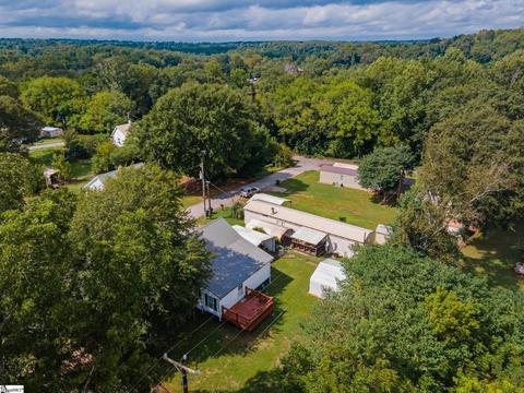 19 Conner St, Pelzer, SC 29669 photo 3