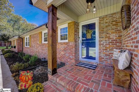 33 Rollingreen Rd, Greer, SC 29651 photo 4