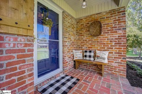 33 Rollingreen Rd, Greer, SC 29651 photo 5