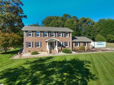 204 Meadow Ln, Easley, SC 29642 photo 1