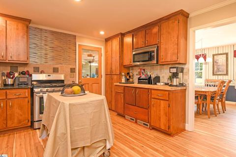 204 Meadow Ln, Easley, SC 29642 photo 14