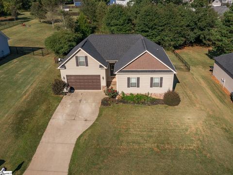 939 Echo Ridge Dr, Duncan, SC 29334 photo 2