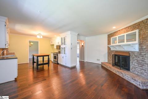 208 Johnson Rd, Greer, SC 29651 photo 7