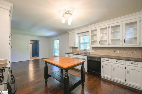 208 Johnson Rd, Greer, SC 29651 photo 11