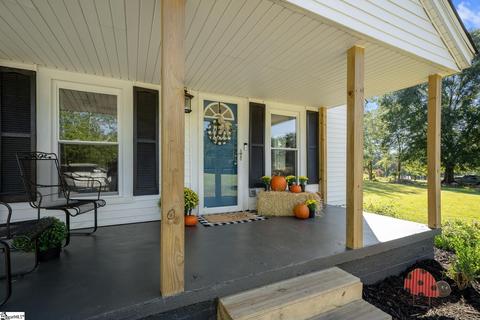 1749 Jameson Rd, Easley, SC 29640 photo 3