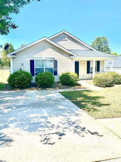 320 Hampton Ridge Dr, Greer, SC 29651 photo 2
