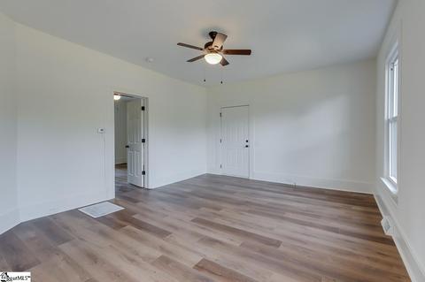 115 Ellison Cir, Easley, SC 29640 photo 9