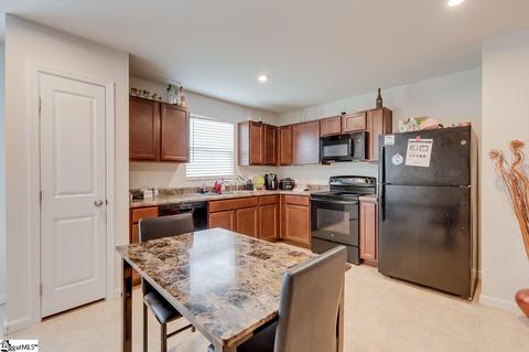 155 Ralston Rd, Greer, SC 29651 photo 2