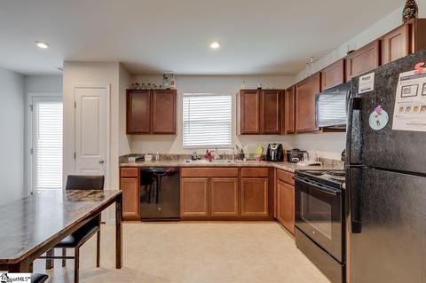 155 Ralston Rd, Greer, SC 29651 photo 4