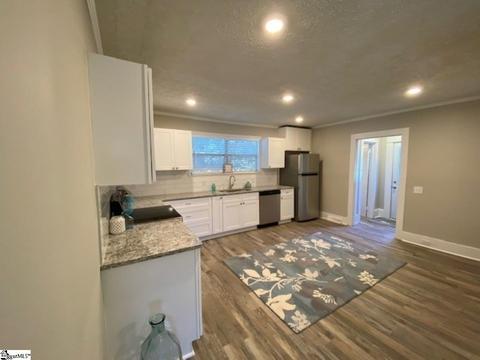 102 Park St, Easley, SC 29640 photo 11